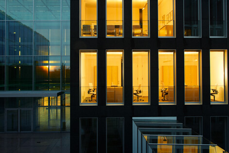 Irodaházak Éjszakája 2013 / Night of Office Buildings 2013